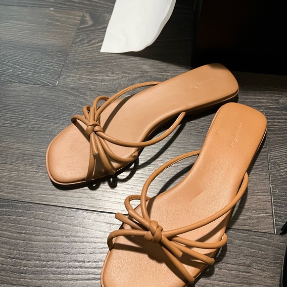 Slippers - Picture 2 of 2